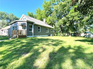 905 S Saint Louis St, Concordia, MO 64020