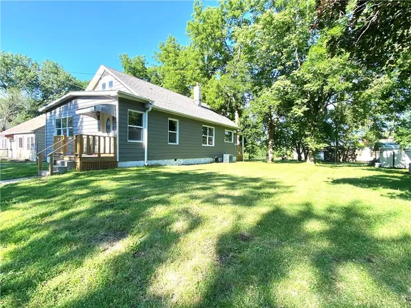 905 S Saint Louis St, Concordia, MO 64020