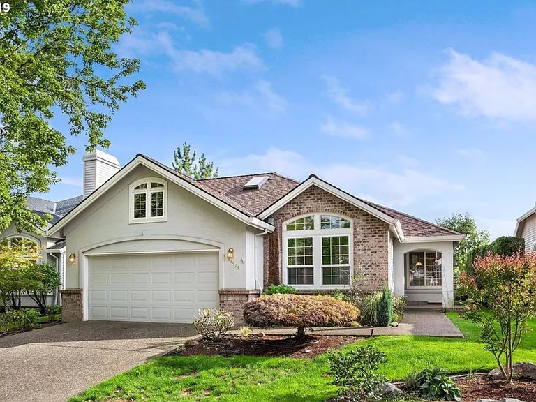 32573 SW Juliette Dr — Photo 1