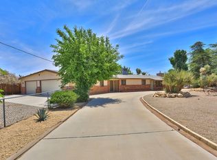 11485 Oakwood Ave, Hesperia, CA 92345