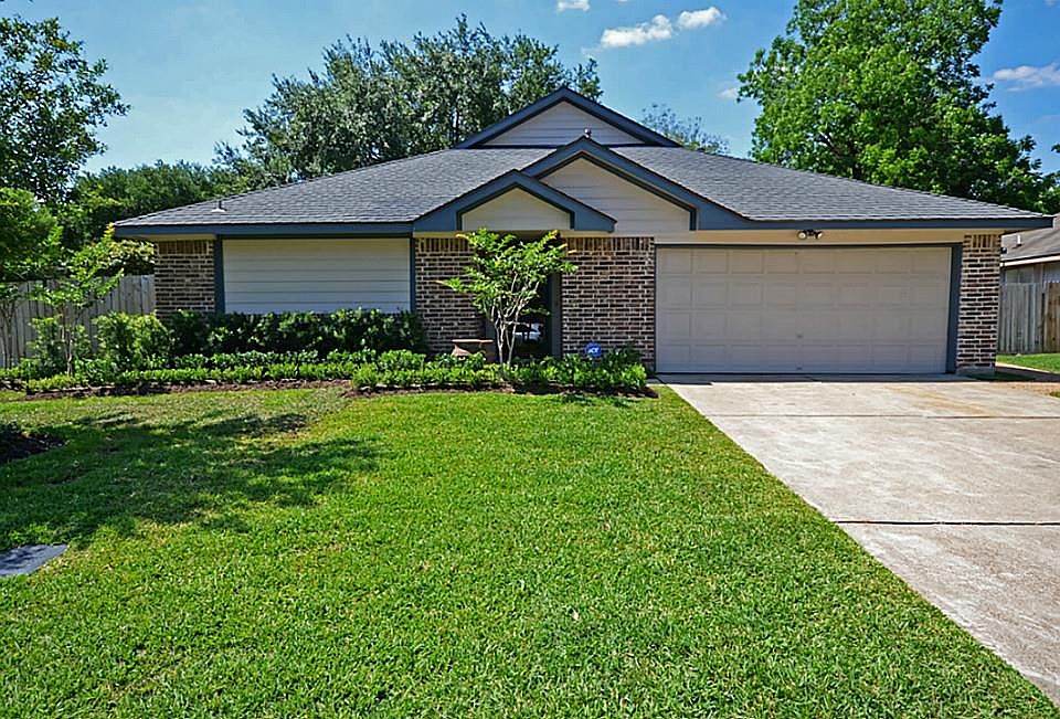 1st image of 10314 Horseshoe Bend Dr