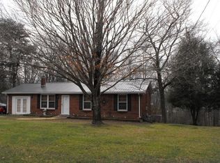 1123 Riverview Rd, Centerville, TN 37033