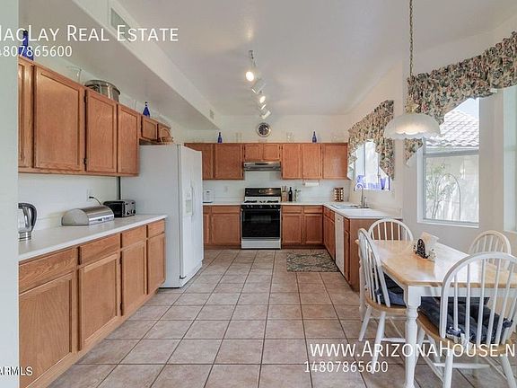 2nd image of 5205 W Ross Dr