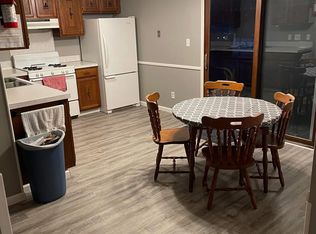 1706 W 3rd St #1, Cedar Falls, IA 50613