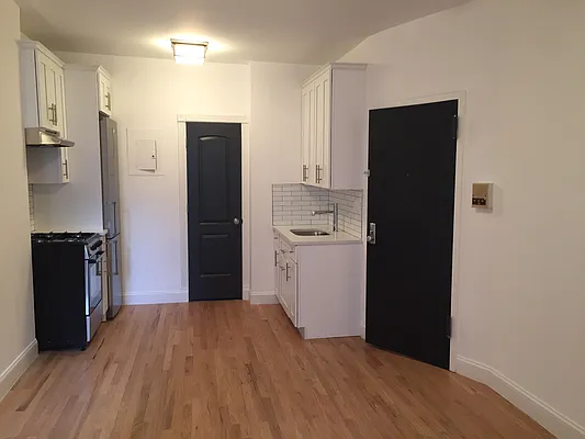 Rented by Bridgeline Property Management, LLC | media 16