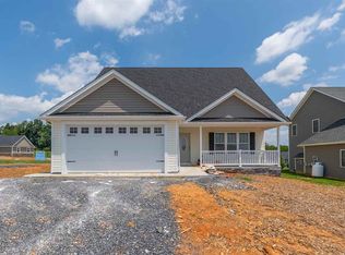 240 Spring Run Ln, Waynesboro, VA 22980