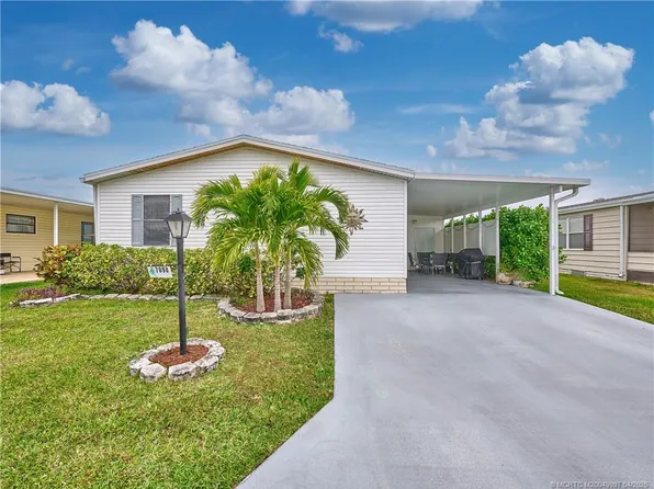 7090 SE Carrotwood Ln, Stuart, FL 34997
