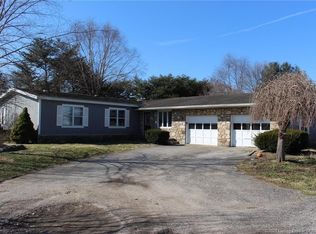818 S Elm St, Scottsburg, IN 47170