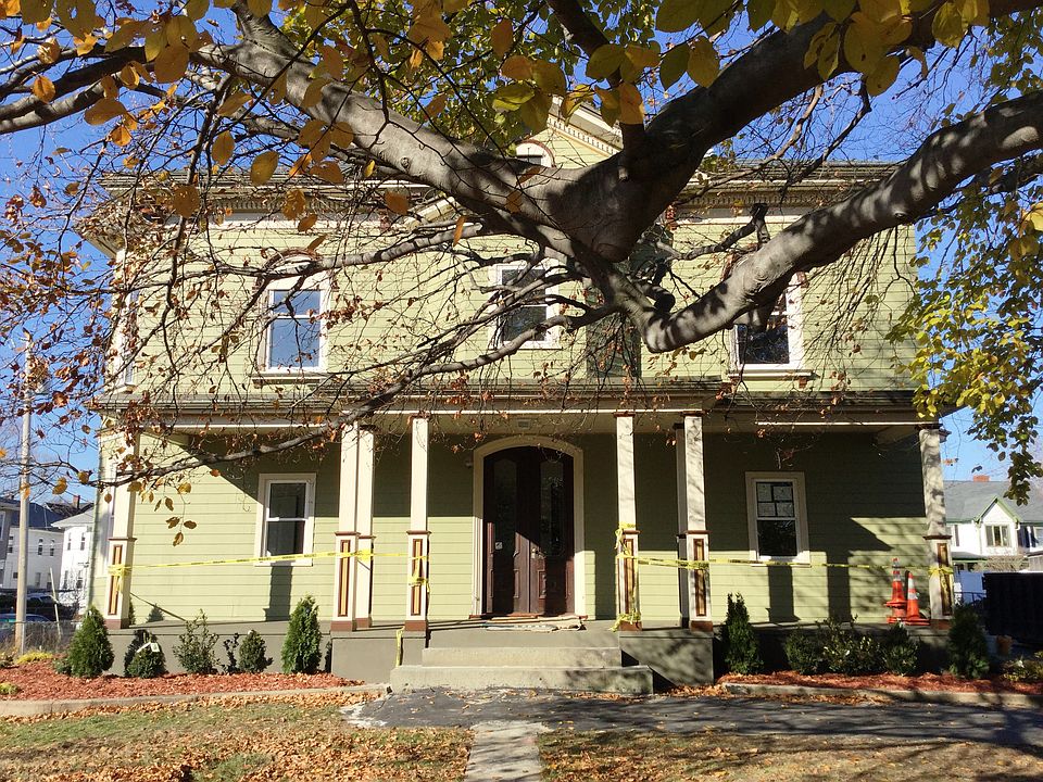 2nd image of 23 Walnut St #3