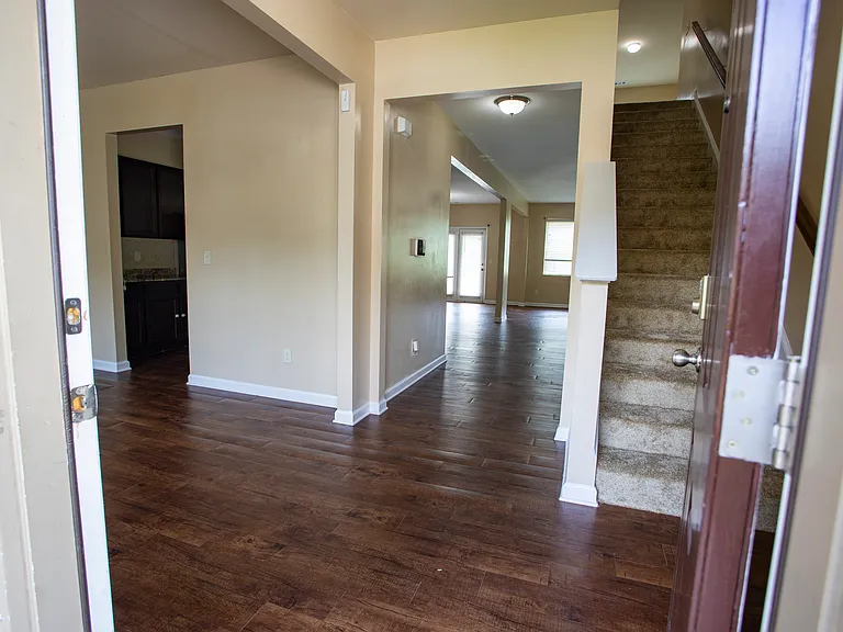 141 Westin Way — Photo 8
