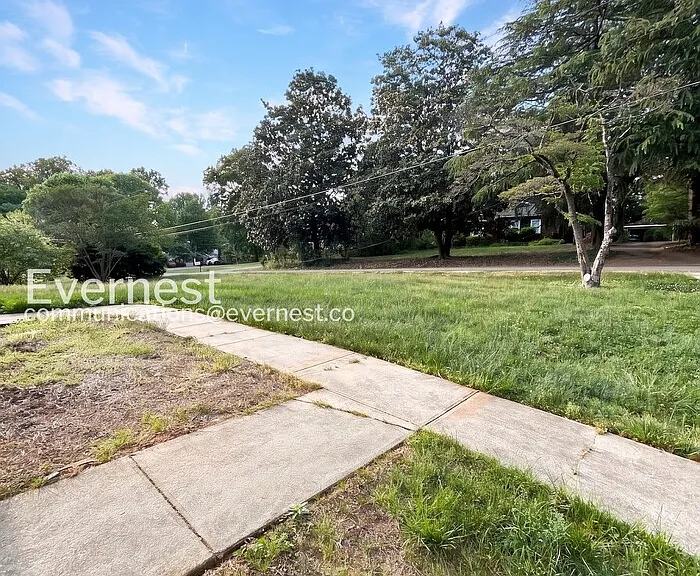 112 Tabor St — Photo 28
