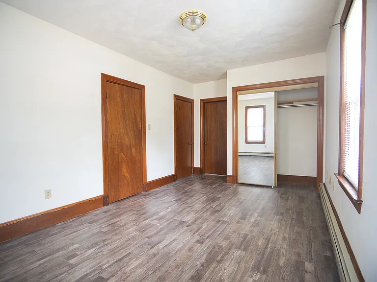 2 Lynnville Ter #2 — Photo 10