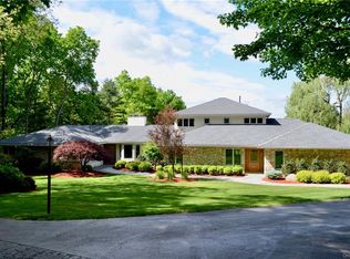 166 Sugarloaf Mountain Rd, Chester, NY 10918