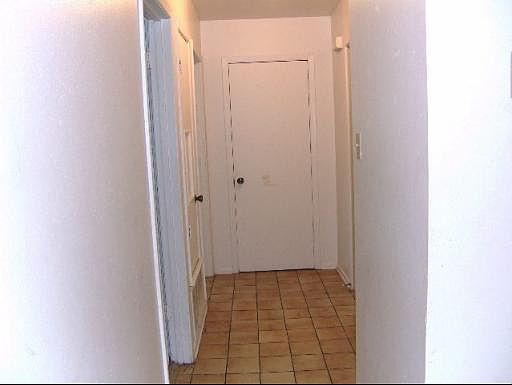 5th image of 703 CANYONWOOD DR