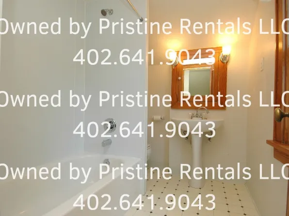 322 S 6th St, Seward, NE 68434