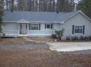 1540 Woodstock Rd, Roswell, GA 30075