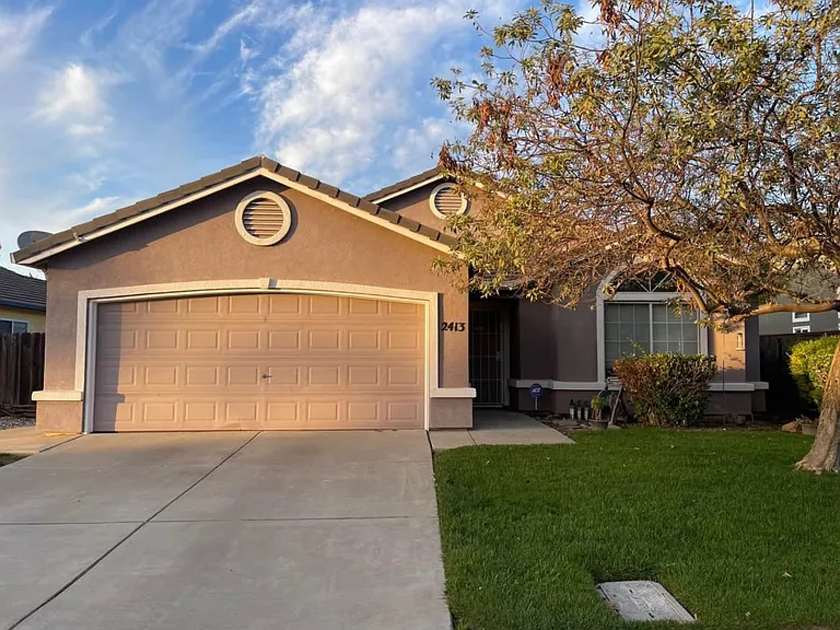 2413 Novi Dr — Photo 1