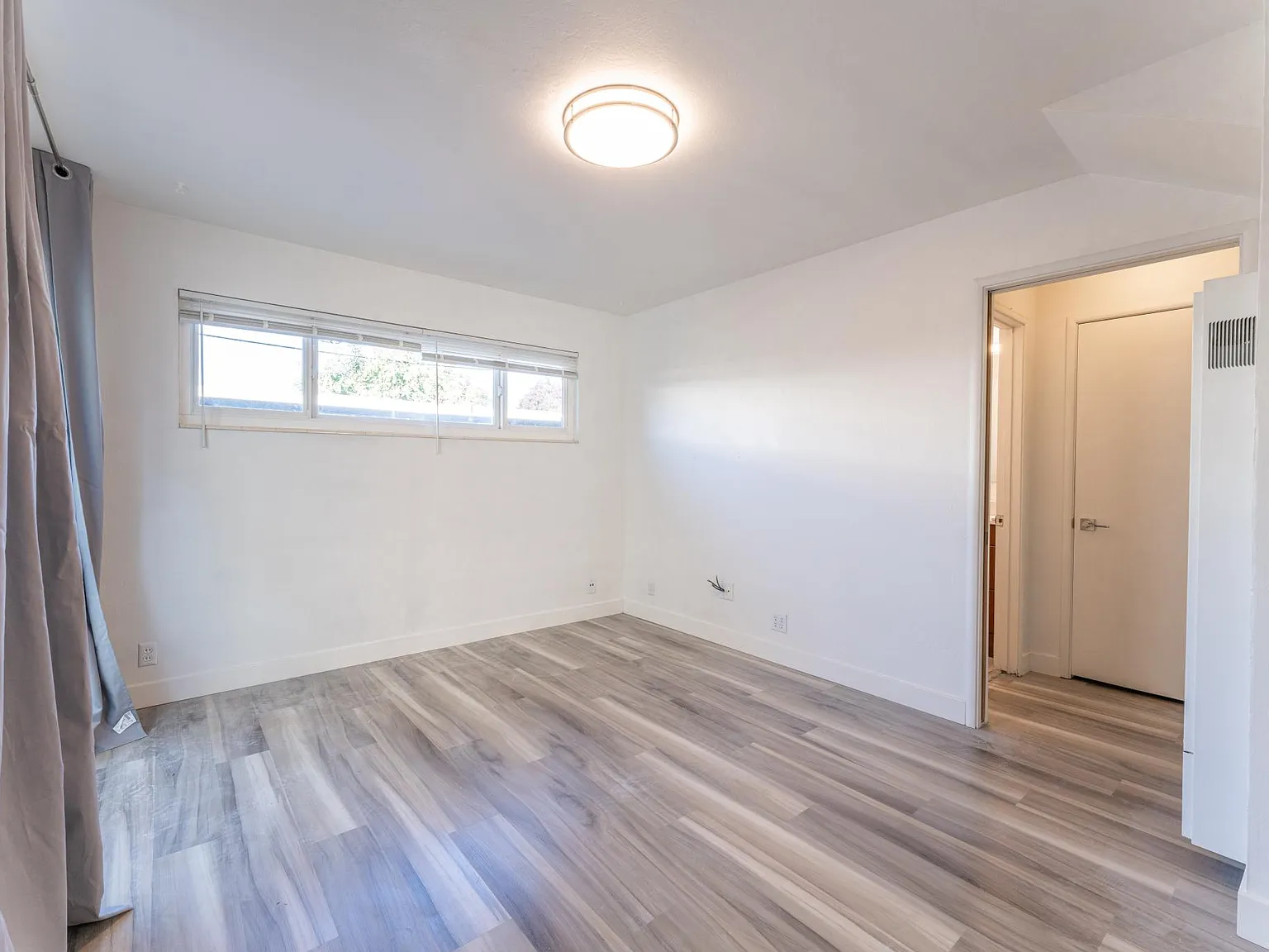1 bed, 575 sqft, $2,595 — Photo 4
