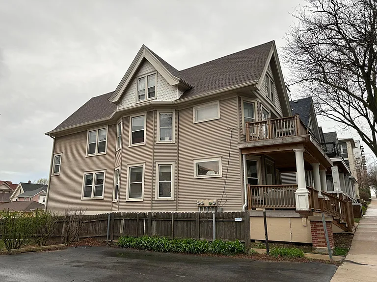 214 S Henry St #2 — Photo 19