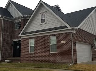 51053 Laurel Park #122, Canton, MI
