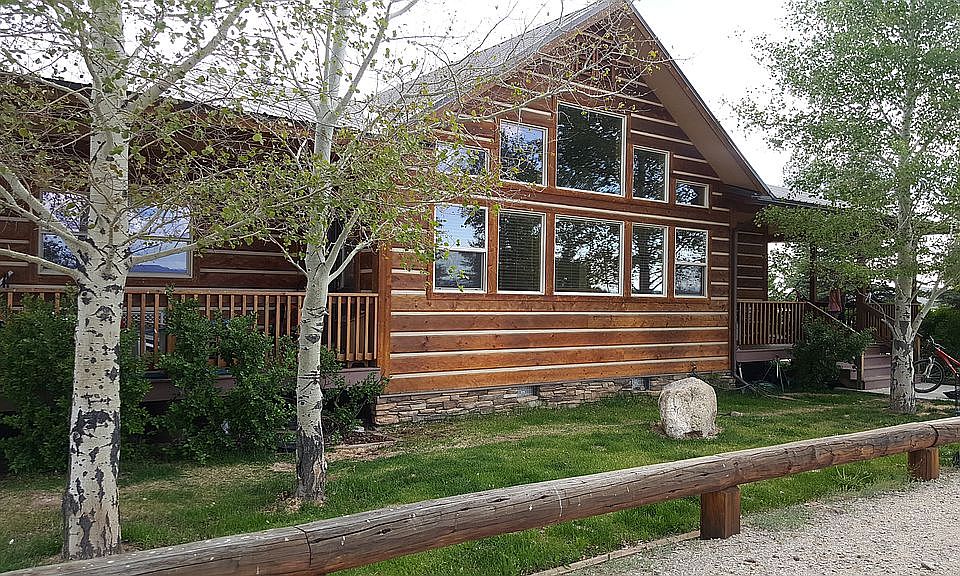 3 bed / 2 bath
435-749-2370