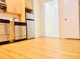214 E 51st St #5B1, New York, NY 10022