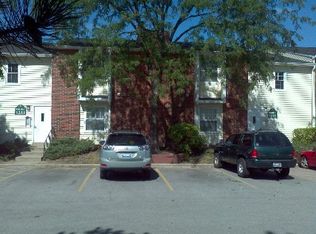 1235 Wyndham Ct APT 202, Palatine, IL 60074