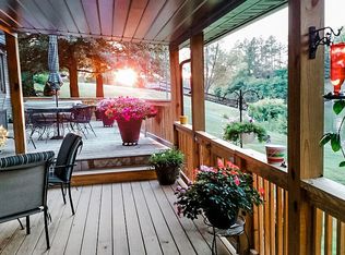 4 Cadillac Dr, Senecaville, OH 43780