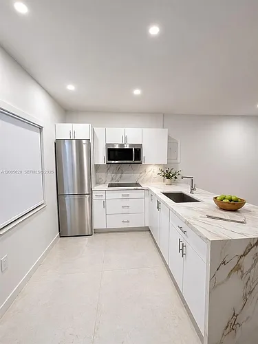 532 SW 16th Ave #532 Photo 1