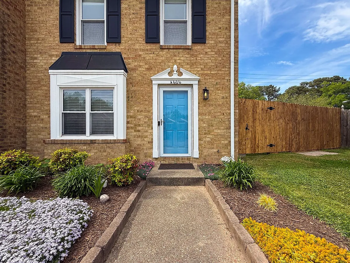 Building Photo - 4606 Merrimac Ln