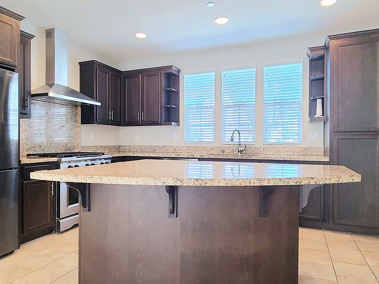 186 Colner Cir — Photo 6