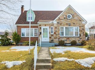 158 Harrison St, Emmaus, PA 18049