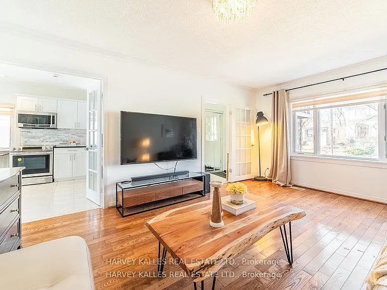 139 Kingsdale Ave — Photo 5