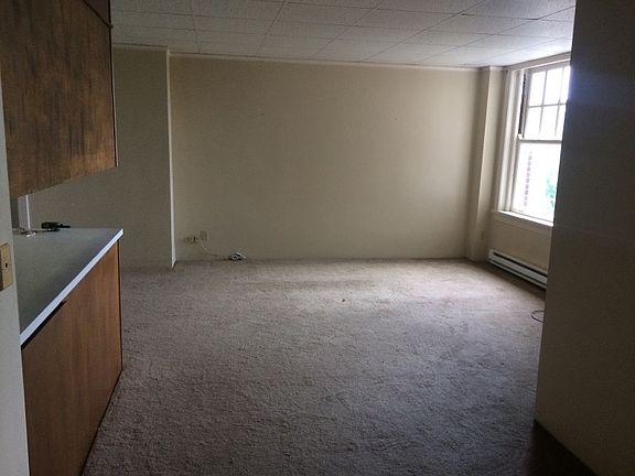 2nd image of 1405 17th Ave #604