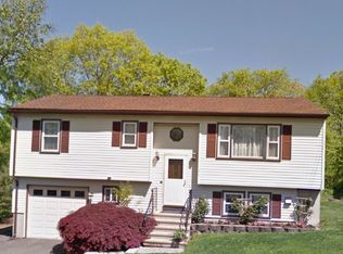 31 Oliver Ave, Waterbury, CT 06705