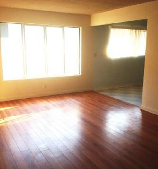 1120 San Rafael Ave #G — Photo 2