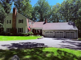 58 Heritage Ln, Stamford, CT 06903