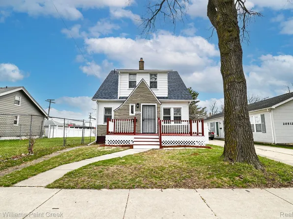 20516 Santa Rosa Dr, Detroit, MI 48221
