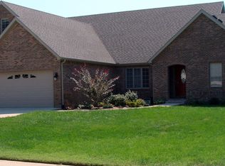 1322 Watertree Rd, Terre Haute, IN 47803