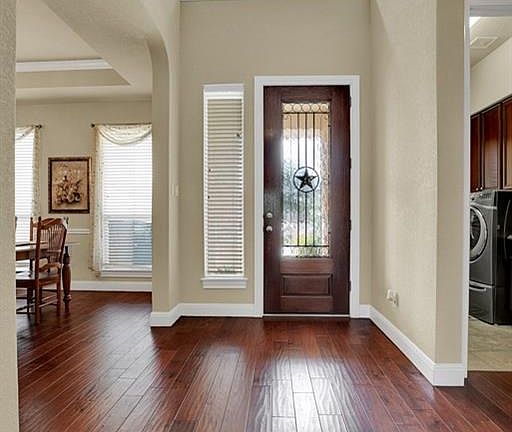 4th image of 2510 Schirmer Pl