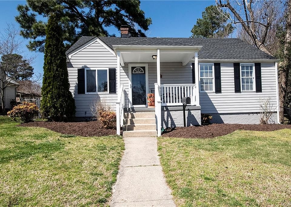 1st image of 2404 Bransford Dr