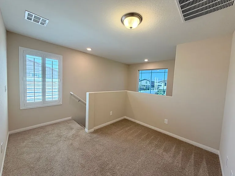 4345 Stardusk Falls Ave — Photo 8