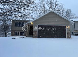 4744 Ridgewind Trl, Saint Paul, MN 55122