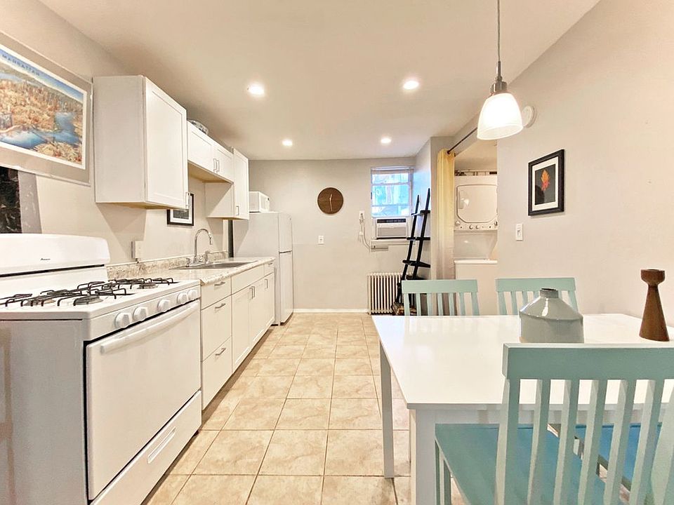 2nd image of 203 29th St Floor 1