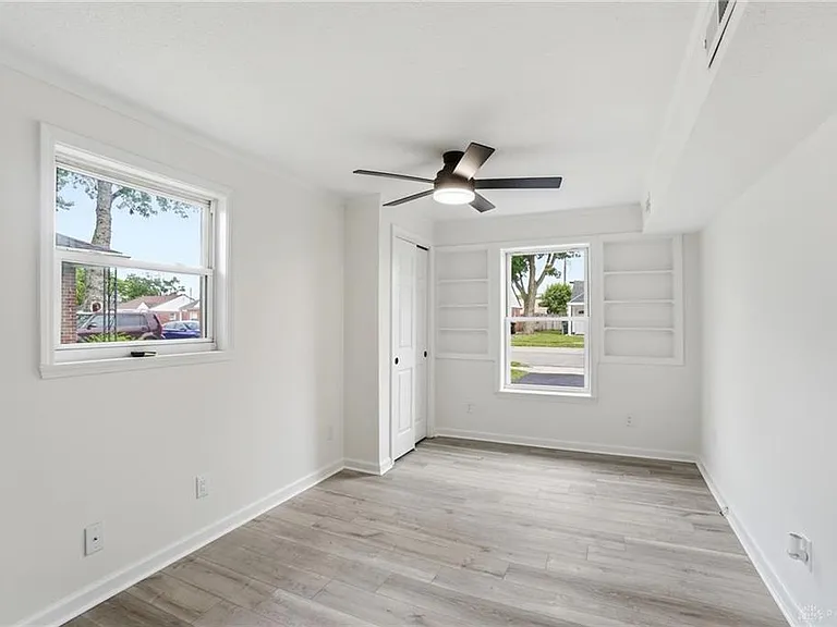 3924 Fulton Ave — Photo 17