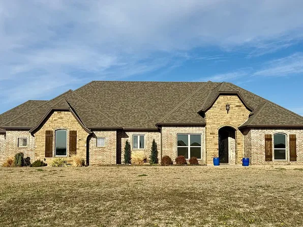 7333 SW Pecan Meadow Dr, Lawton, OK 73505