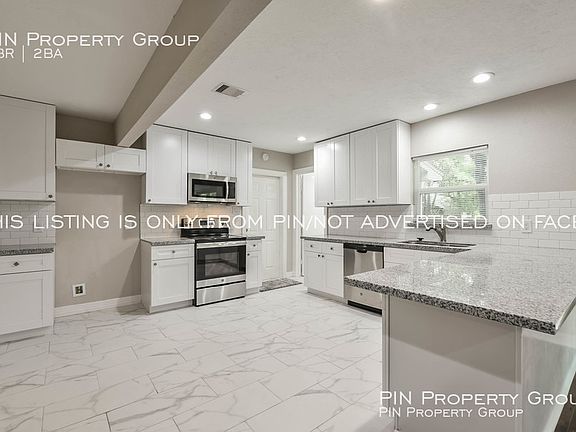 5th image of 1407 W Houston Dr