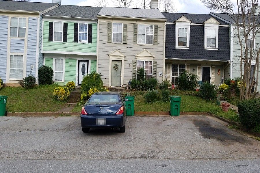 2nd image of 1454 Inverness Dr