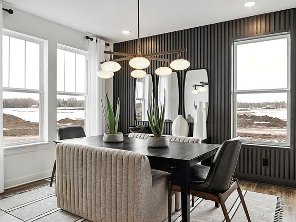 Flex room for an office space