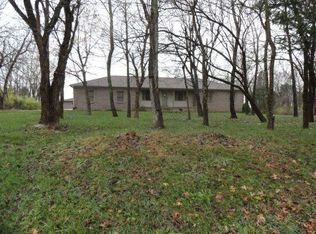 1012 Cottonwood Rd, Frankfort, KY 40601